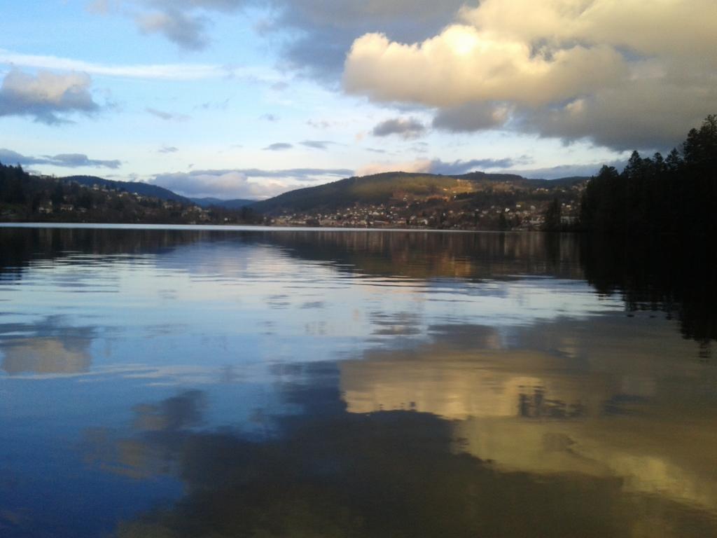 Appart'Hotel Lido Au Bord De L'Eau Gérardmer Exteriör bild