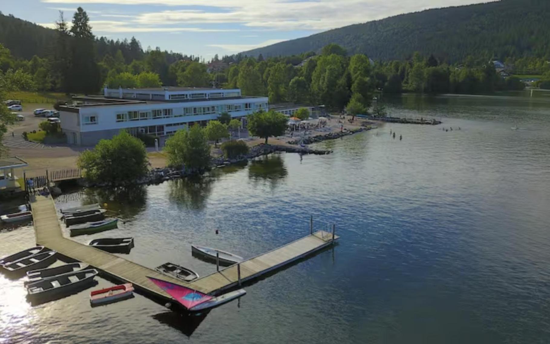Appart'Hotel Lido Au Bord De L'Eau Gérardmer Exteriör bild
