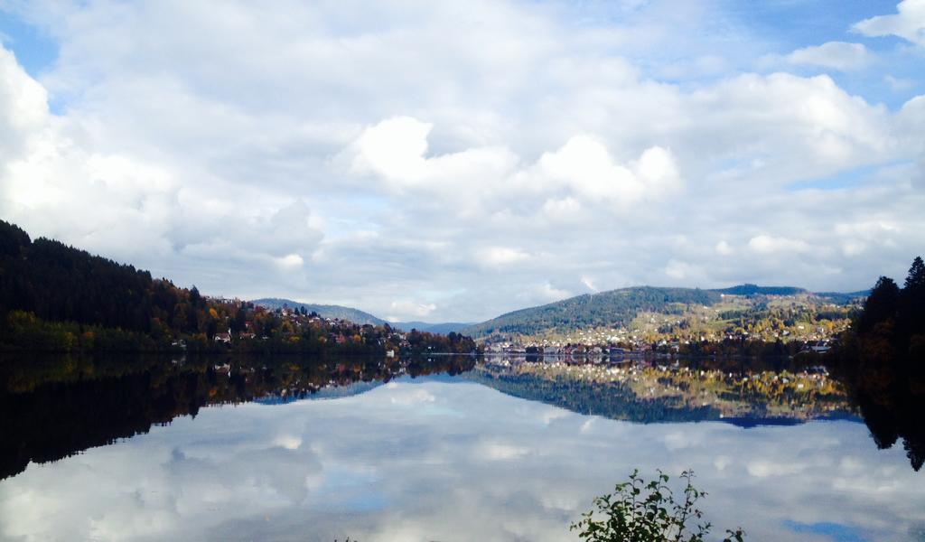 Appart'Hotel Lido Au Bord De L'Eau Gérardmer Exteriör bild